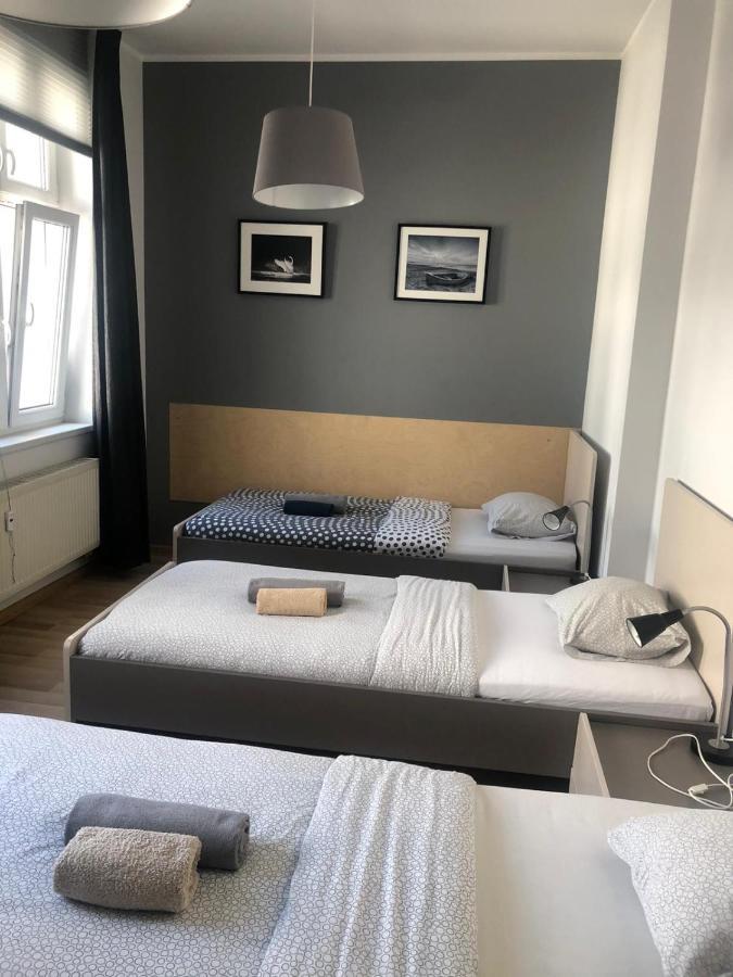One More Night Apartment, Poznan Old Town Exteriör bild